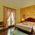 Hotel Naiades & Conference 4*