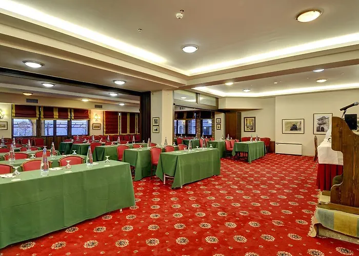 Hotel Naiades & Conference 4*