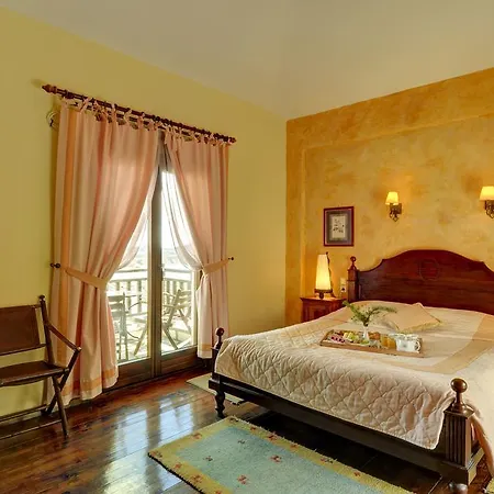 Ξενοδοχείο Naiades & Conference 4*