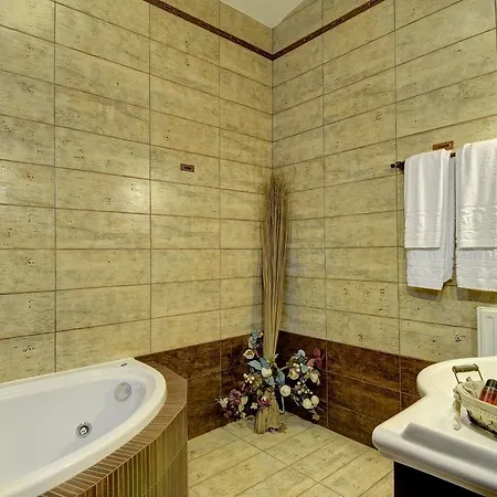 Naiades & Conference Hotel Neochori (Karditsa)