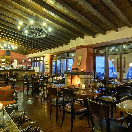 Naiades & Conference Hotel