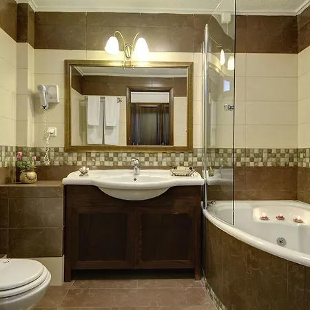 Naiades & Conference 4*